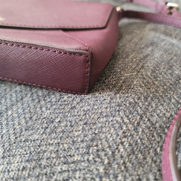 Kate Spade Sadie Saffiano Leather Envelope Crossbody - Picture 5 of 10